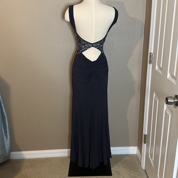JOVANI Navy Plunging Neckline Gown with Gorgeous Rhinestone Detailing Size 2 - Picture 6 of 16